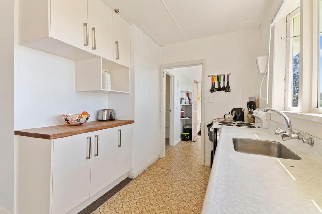 Pakawau Beach House - Golden Bay Holiday Home Εξωτερικό φωτογραφία